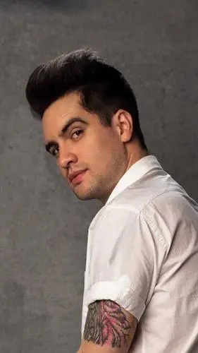 Brendon Urie White Tank-Top - idPoster.com