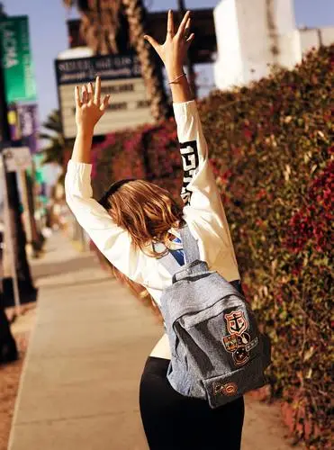 Brie Larson Drawstring Backpack - idPoster.com