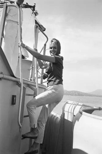 Brigitte Bardot Women's Colored  Long Sleeve T-Shirt - idPoster.com