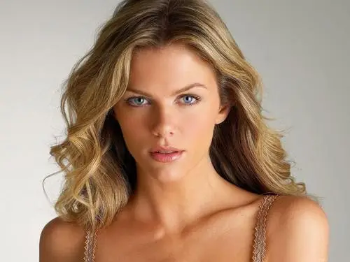 Brooklyn Decker Computer MousePad picture 114219