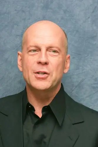 Bruce Willis Wall Poster picture 790702