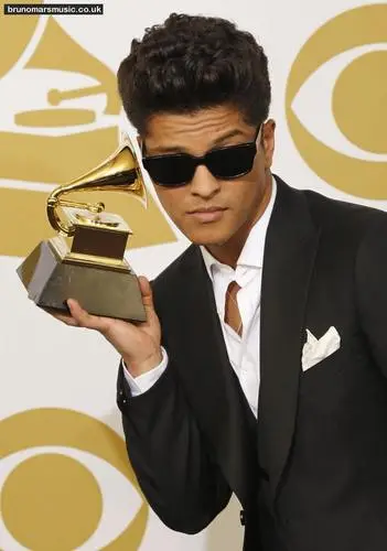 Bruno Mars Wall Poster picture 125525