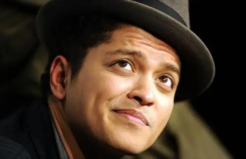 Bruno Mars Wall Poster picture 125580
