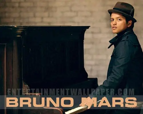 Bruno Mars White T-Shirt - idPoster.com