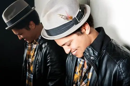 Bruno Mars Computer MousePad picture 125632
