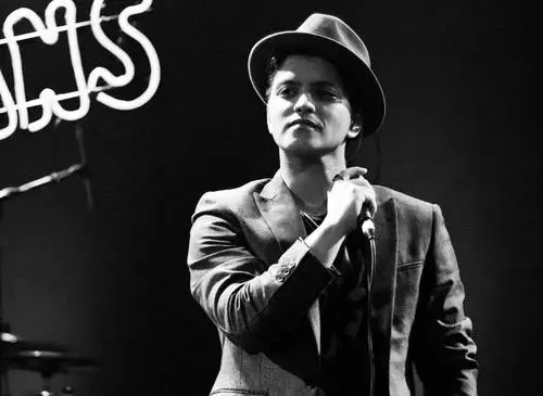 Bruno Mars Computer MousePad picture 125641