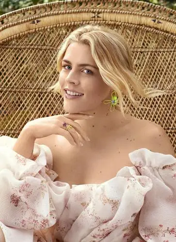 Busy Philipps Kitchen Apron - idPoster.com
