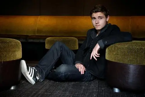 Callan McAuliffe Wall Poster picture 1005889