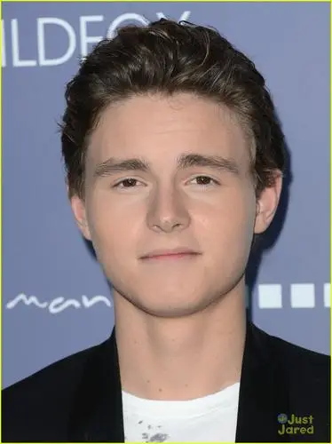 Callan McAuliffe Wall Poster picture 1005972