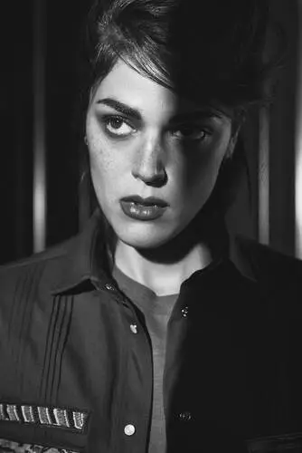 Callie Hernandez Jigsaw Puzzle picture 579845