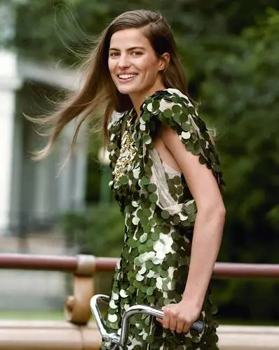 Cameron Russell White T-Shirt - idPoster.com