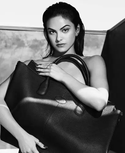 Camila Mendes Wall Poster picture 1045144