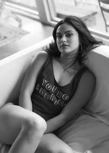 Camila Mendes Jigsaw Puzzle picture 679409