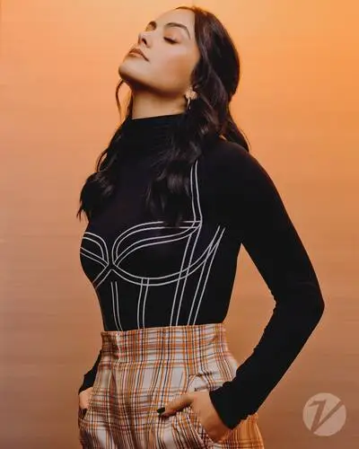 Camila Mendes Tote Bag - idPoster.com
