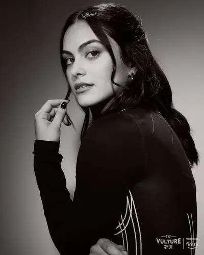 Camila Mendes Wall Poster picture 908916