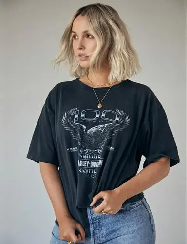 Camilla Luddington Women's Colored T-Shirt - idPoster.com