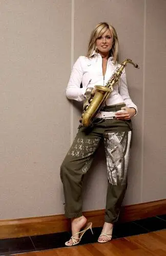 Candy Dulfer Jigsaw Puzzle picture 578731