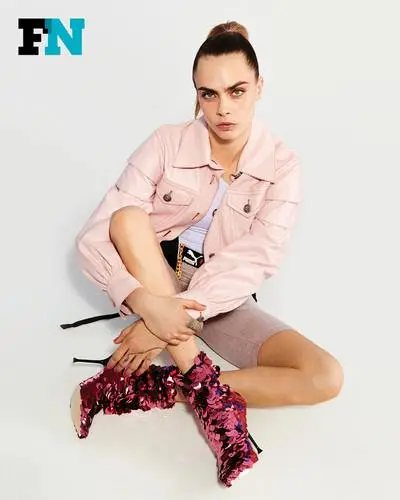Cara Delevingne Women's Colored  Long Sleeve T-Shirt - idPoster.com