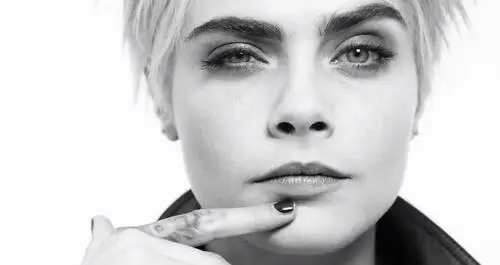 Cara Delevingne Protected Face mask - idPoster.com