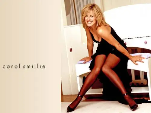 Carol Smillie Jigsaw Puzzle picture 579208