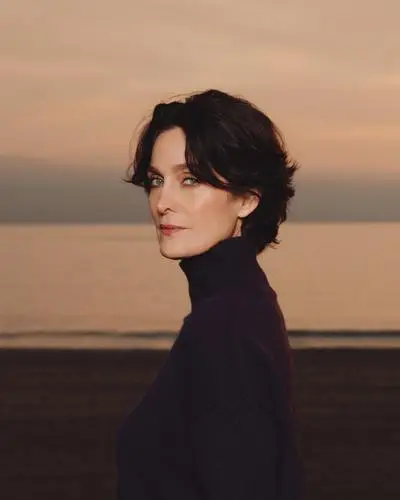 Carrie-Anne Moss Jigsaw Puzzle picture 1018386
