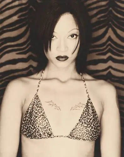 Charli Baltimore Wall Poster picture 585364