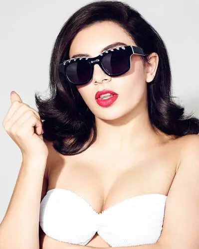 Charli XCX Jigsaw Puzzle picture 592044