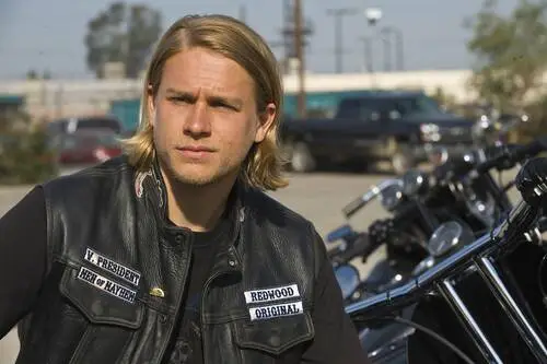 Charlie Hunnam Wall Poster picture 527116