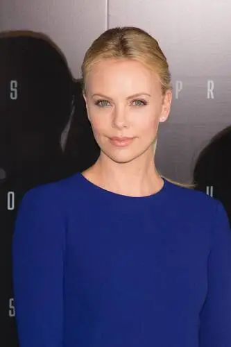 Charlize Theron Computer MousePad picture 161502