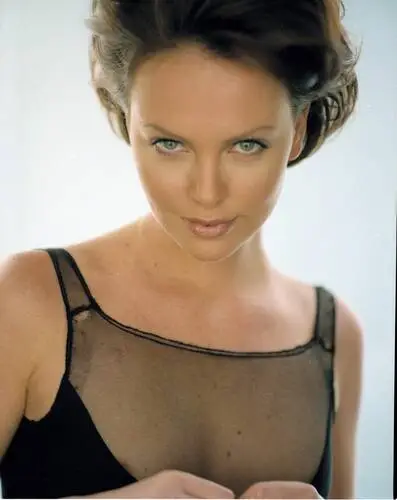 Charlize Theron Jigsaw Puzzle picture 5063