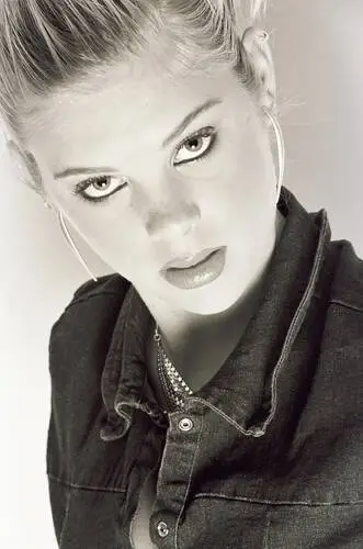 Chelsy Davy Wall Poster picture 350023