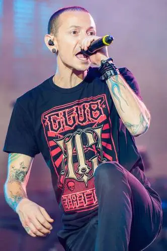 Chester Bennington Wall Poster picture 695630