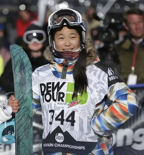 Chloe Kim Jigsaw Puzzle picture 752321