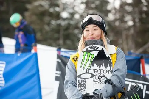 Chloe Kim Jigsaw Puzzle picture 752325