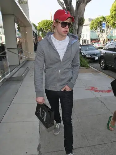 Chord Overstreet Jigsaw Puzzle picture 133170