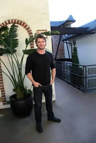 Chris Hemsworth Baseball Cap - idPoster.com