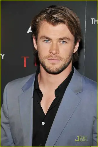 Chris Hemsworth Wall Poster picture 162001