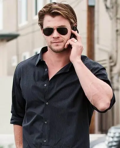 Chris Hemsworth Wall Poster picture 162011