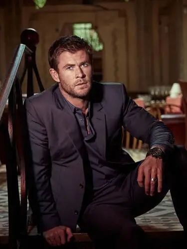 Chris Hemsworth Wall Poster picture 828506