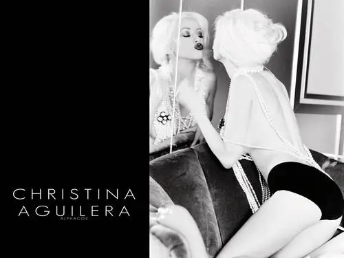 Christina Aguilera Computer MousePad picture 130046
