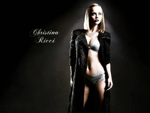 Christina Ricci Kitchen Apron - idPoster.com