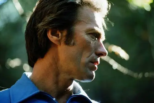 Clint Eastwood White T-Shirt - idPoster.com