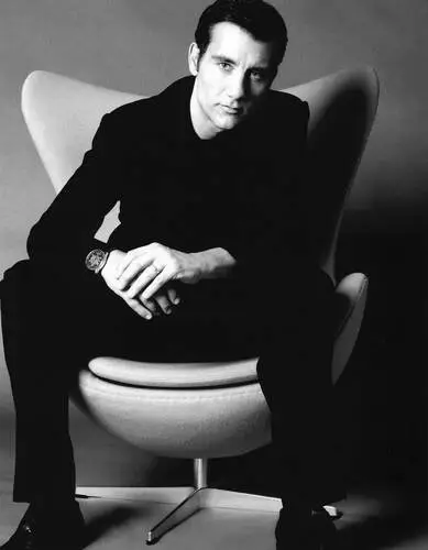 Clive Owen Wall Poster picture 5695