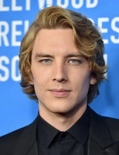 Cody Fern Wall Poster picture 1007183