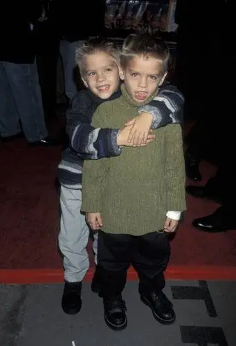 Cole and Dylan Sprouse Wall Poster picture 942378