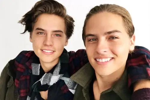 Cole and Dylan Sprouse Image Jpg picture 942447