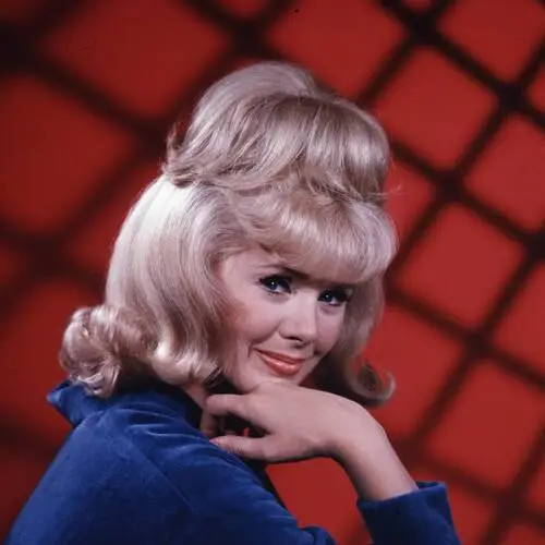 Connie Stevens Image Jpg picture 279794