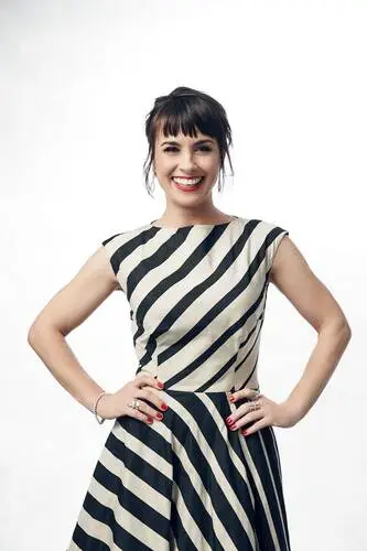 Constance Zimmer Jigsaw Puzzle picture 846547