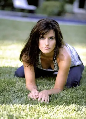 Courteney Cox Wall Poster picture 606777