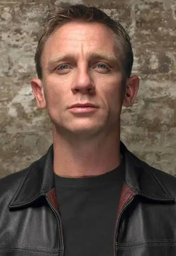 Daniel Craig Protected Face mask - idPoster.com